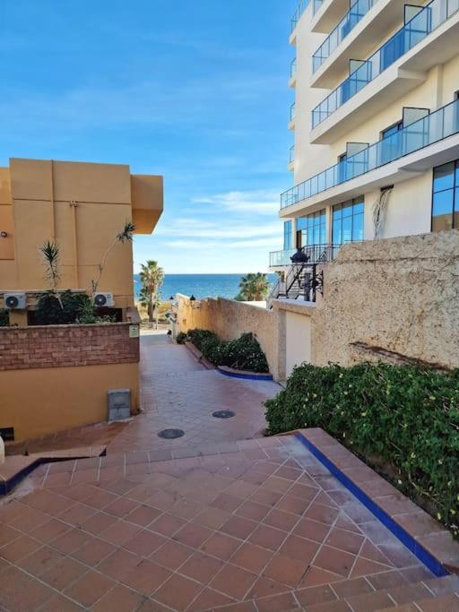 Encantador Duplex 6 A 1 Minuto De La Playa Appartamento Benalmádena