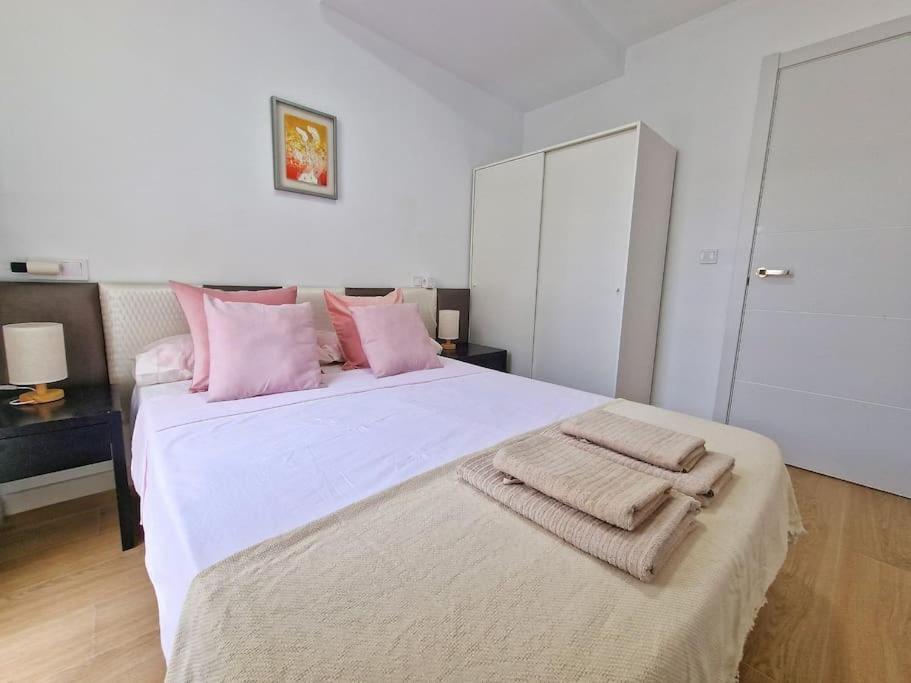Encantador Duplex 6 A 1 Minuto De La Playa Appartamento