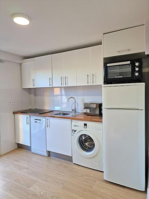 Encantador Duplex 6 A 1 Minuto De La Playa Apartment Benalmadena